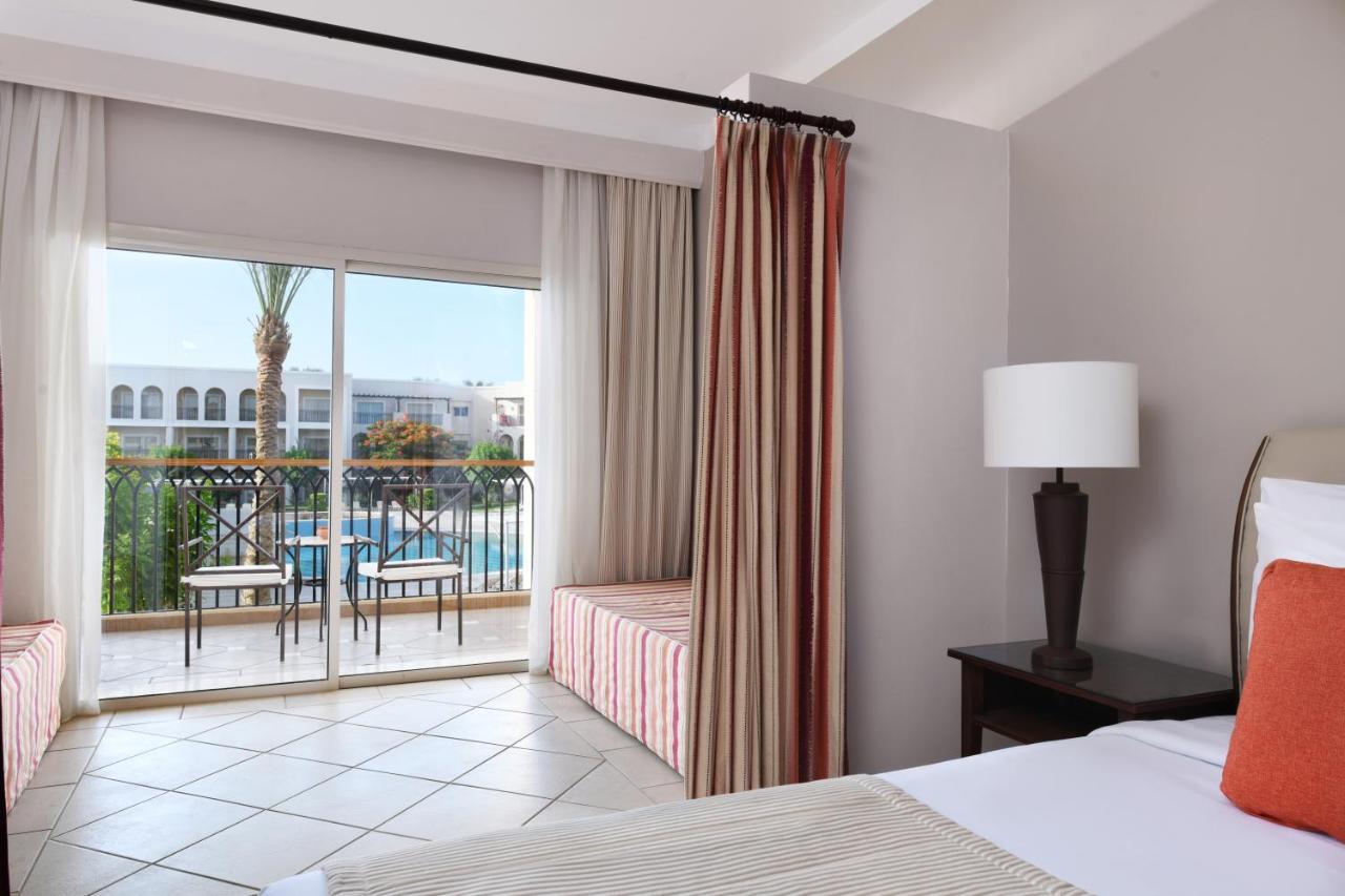 Jaz Mirabel Resort Sharm El Sheikk Exterior foto A room at the hotel